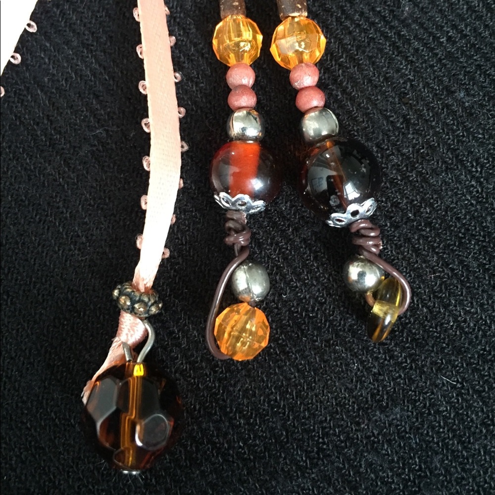 Handcrafted Keychain/Handbag Embellishment - Picture 3 of 4